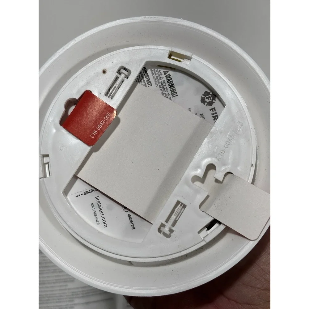 BRK‎ 1 Pair PACK FIRST ALERT SMI110 SMOKE ALARM BATTERY POWERED